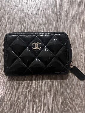 Chanel Classic Zipped Coin Purse Black Patent Leather Silver HW
